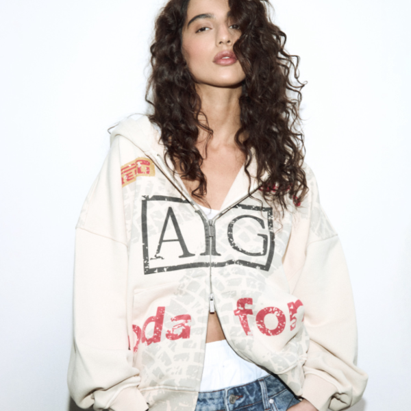 Zip-hoodie “Parrain de Souvenirs” Beige dirty wash