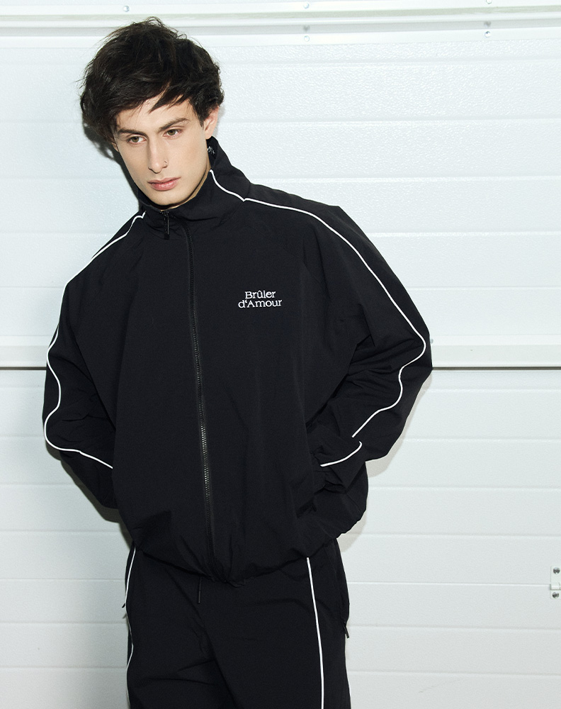 Ветровка «Беспорядок» чёрная