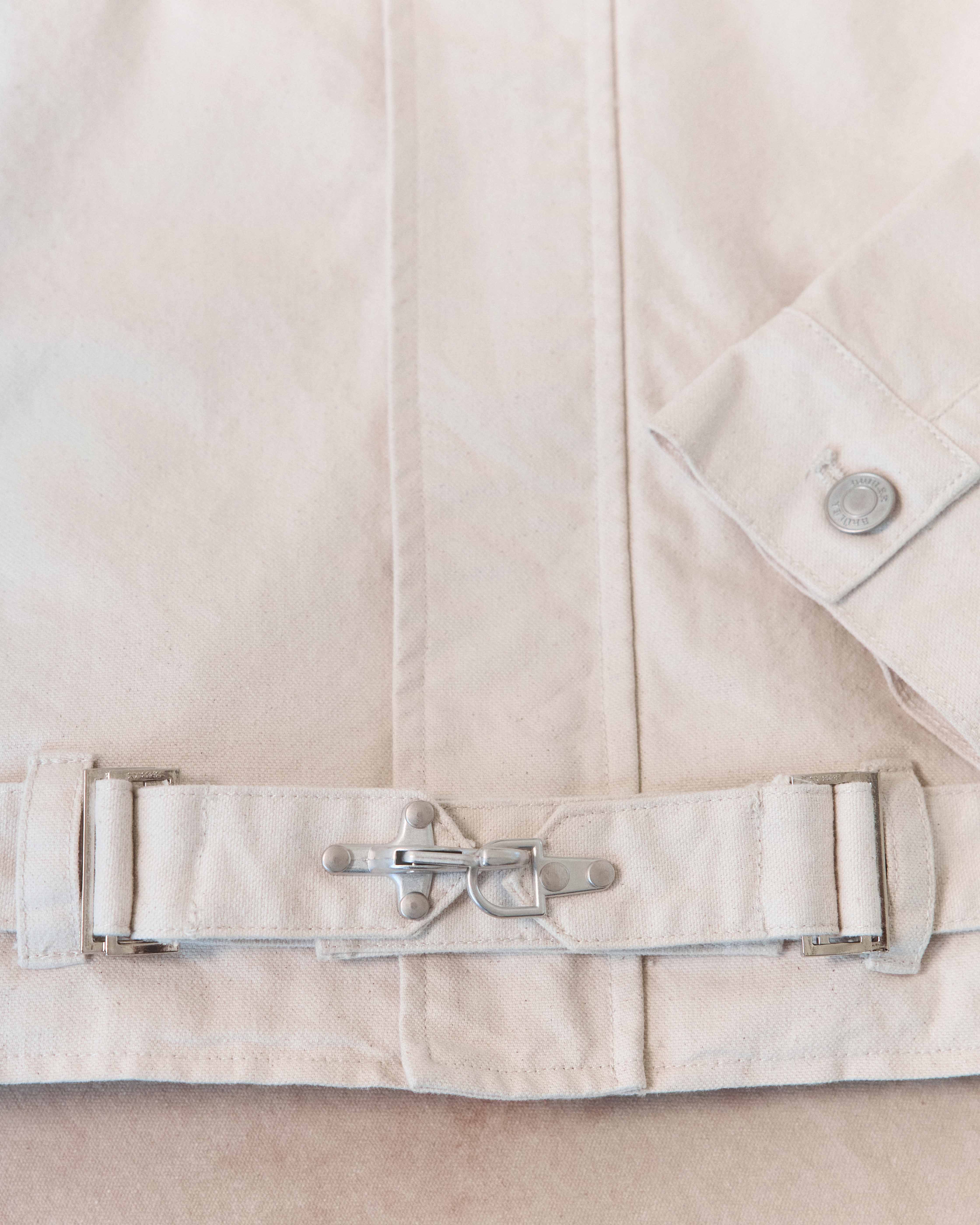 Куртка «Найдено в мастерской» молочная